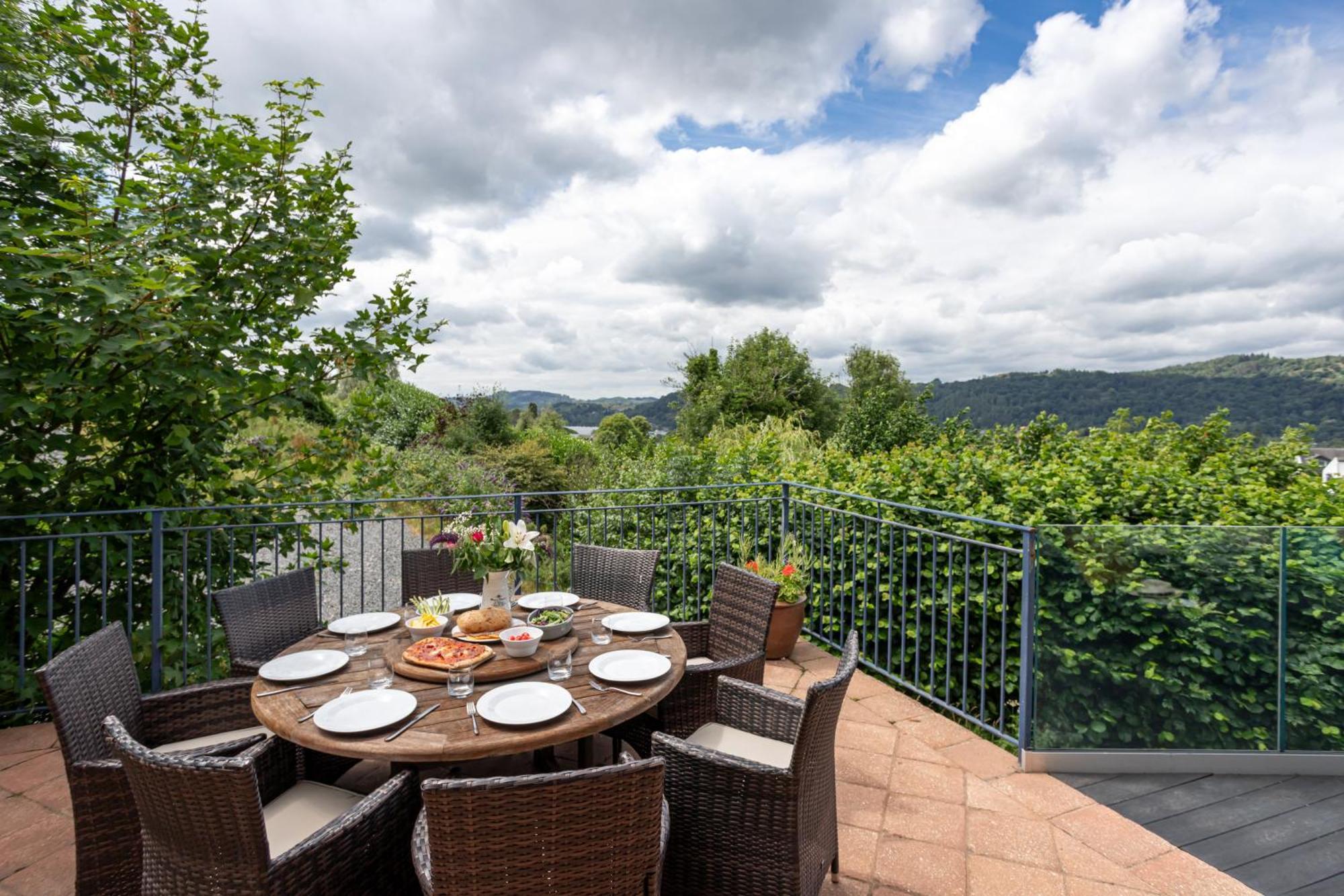 View From Within, Bowness - Dog Friendly Home With Hot Tub Windermere Kültér fotó